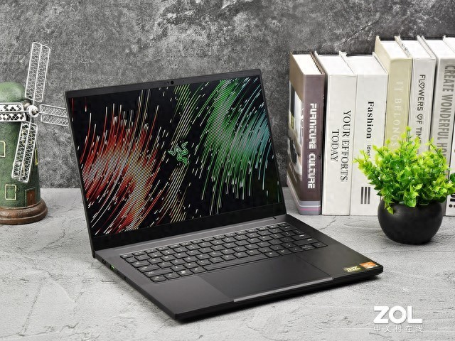 锐龙9 7940HS强势登场 雷蛇灵刃14锐龙版评测