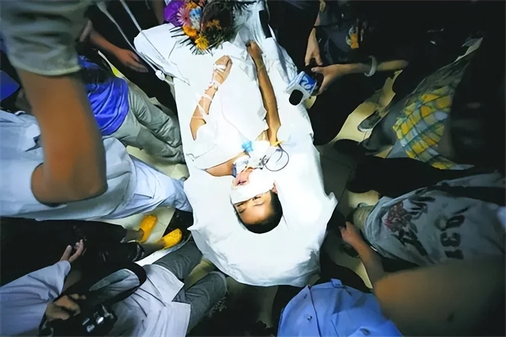回顾山东13岁少年被人用高压气枪往肛门喷气，五脏俱裂，最后怎样