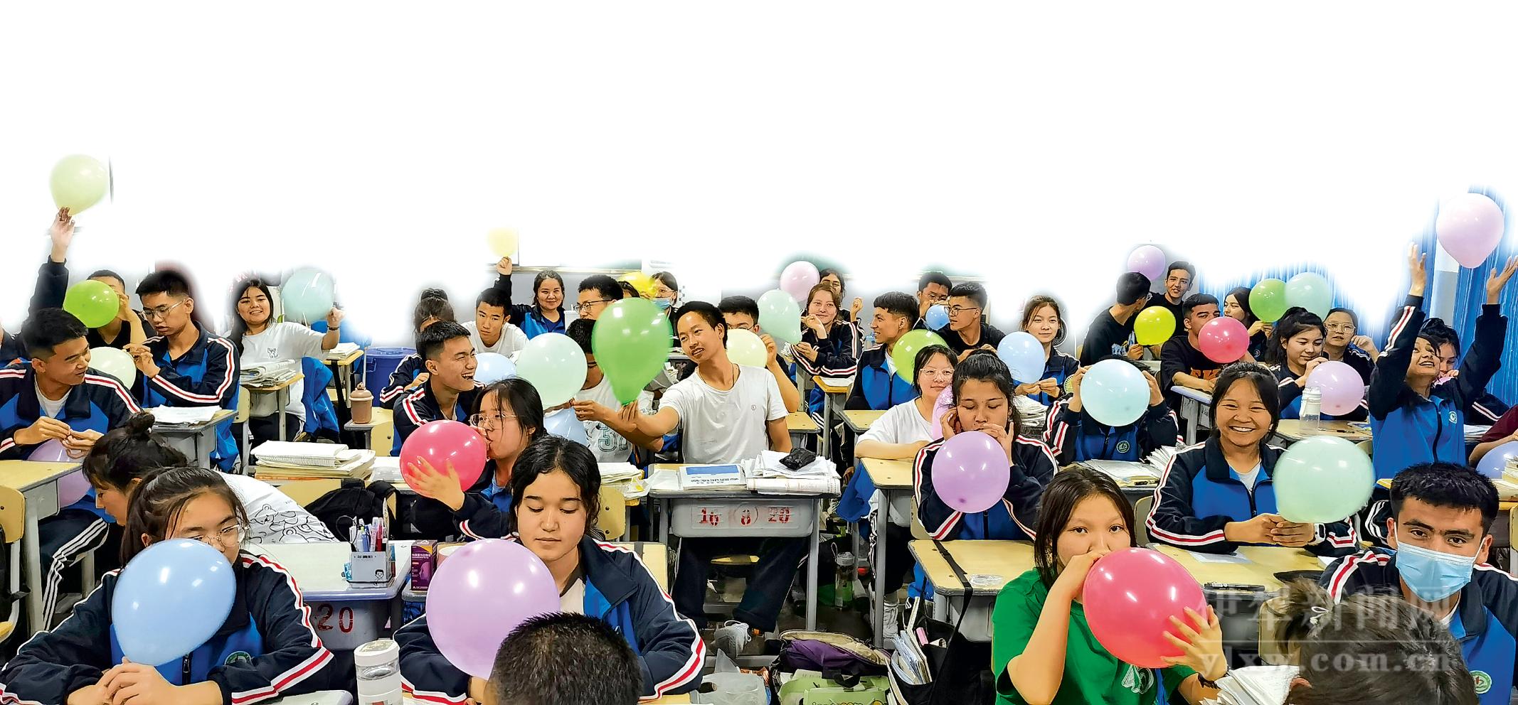 1中心理团建.jpg