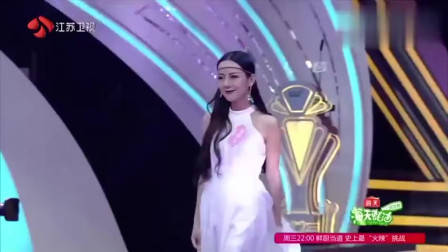 非诚勿扰：肌肉男出场，孟非直呼：好厉害！女嘉宾直接爆灯