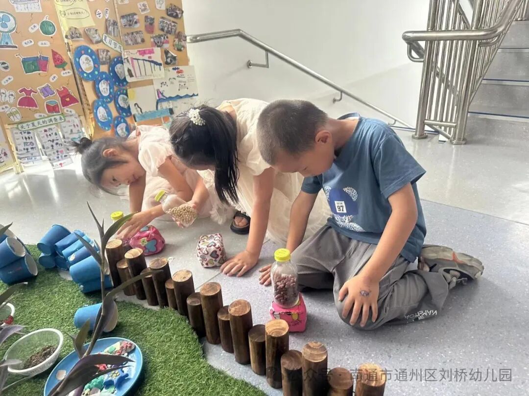 沙包游戏规则图片设计_幼儿沙包游戏玩法_沙包里面可以放什么