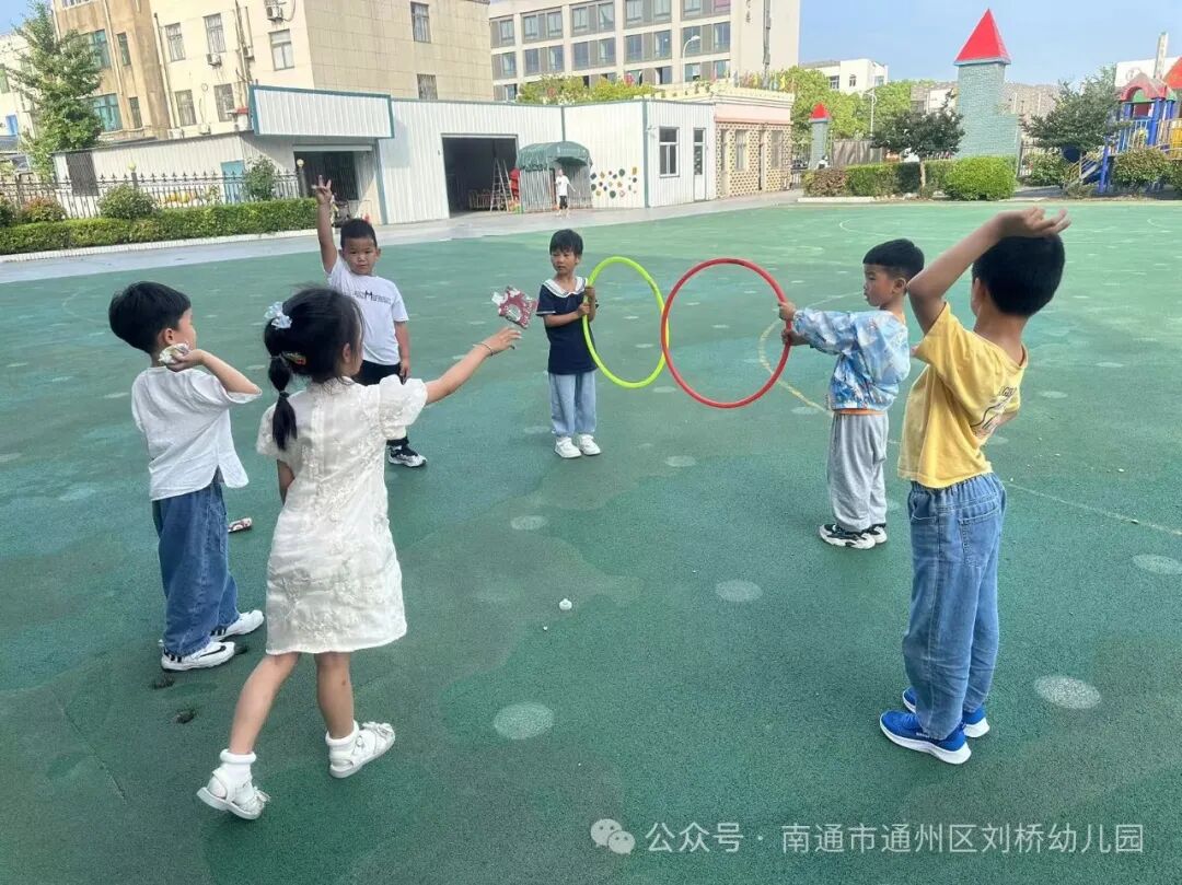 沙包游戏规则图片设计_幼儿沙包游戏玩法_沙包里面可以放什么