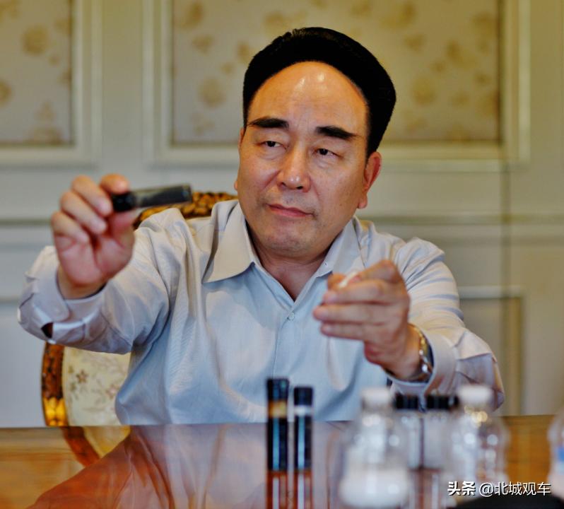 仰融成就了华晨的辉煌,却为何最终走向了破产的深渊?