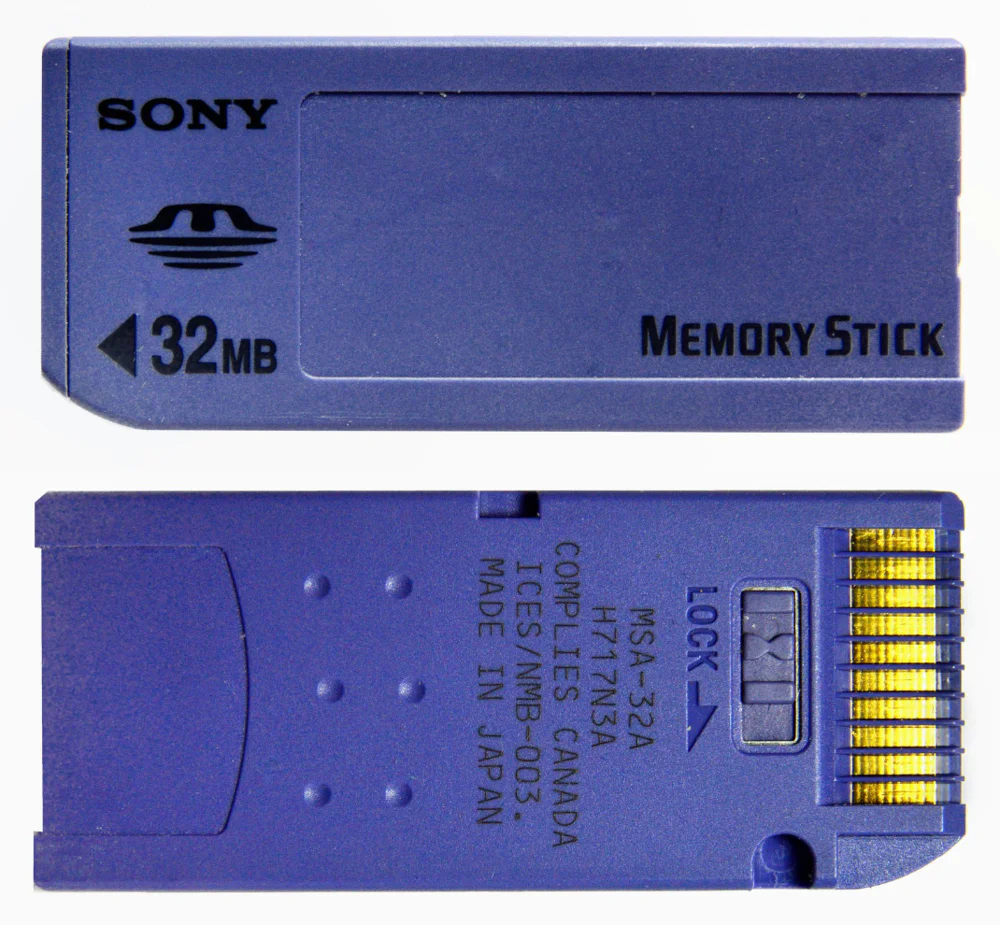 SD卡选择指南_内存卡查不出主控型号_存储卡类型与标注