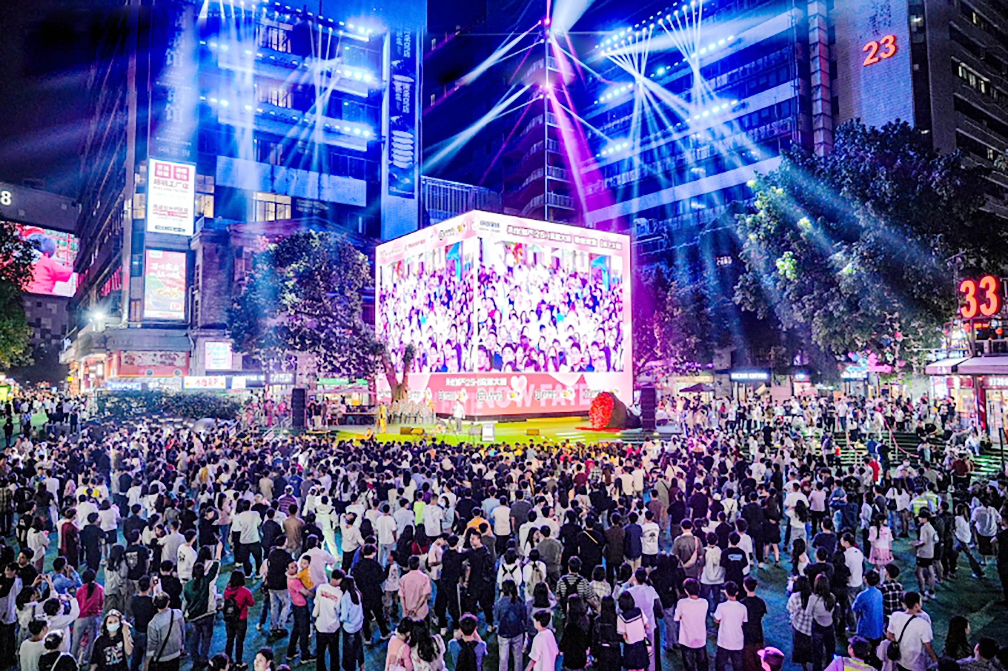 派对场酒吧的主题是什么_派对酒吧设计图_酒吧情人节派对