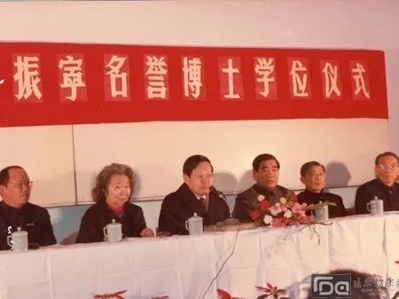 山高水长，杨振宁先生在复旦留下的那些珍贵瞬间