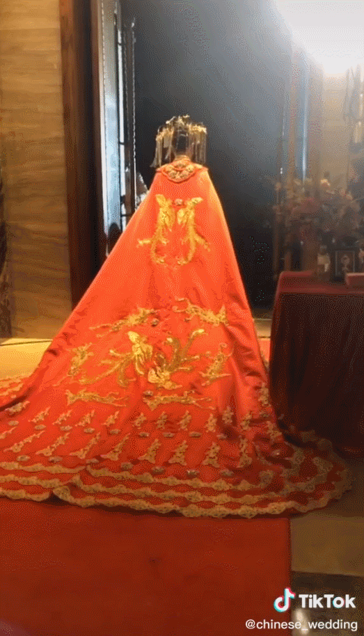 中式婚礼火遍全球！华丽梦幻有排面，国外网友：我也想整一个