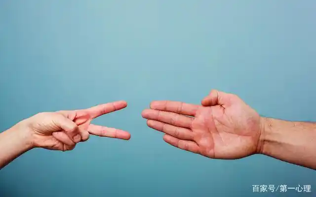 石头剪刀布制胜策略研究_石头剪刀布心理学规律_石头剪刀布游戏规则