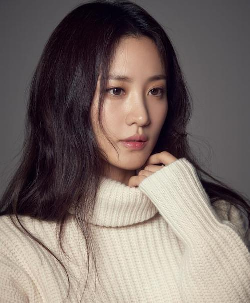 金秀贤（韩国女演员）