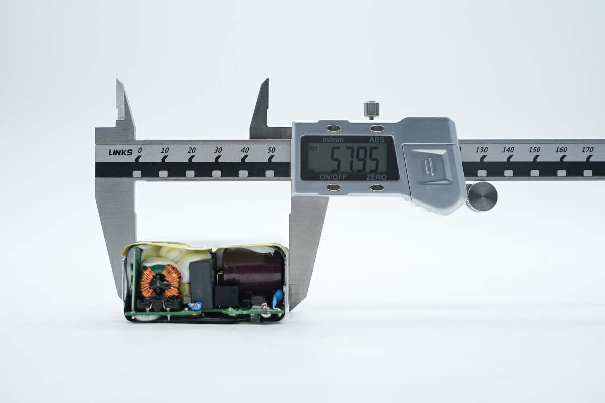 联想电脑电源线通用吗_氮化镓电源适配器内部方案和用料_联想原装100W氮化镓电源适配器拆解