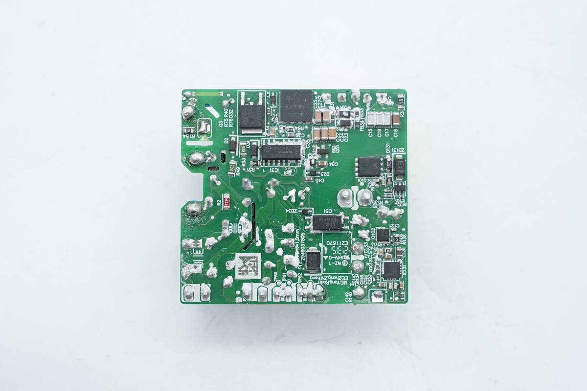 联想原装100W氮化镓电源适配器拆解_联想电脑电源线通用吗_氮化镓电源适配器内部方案和用料