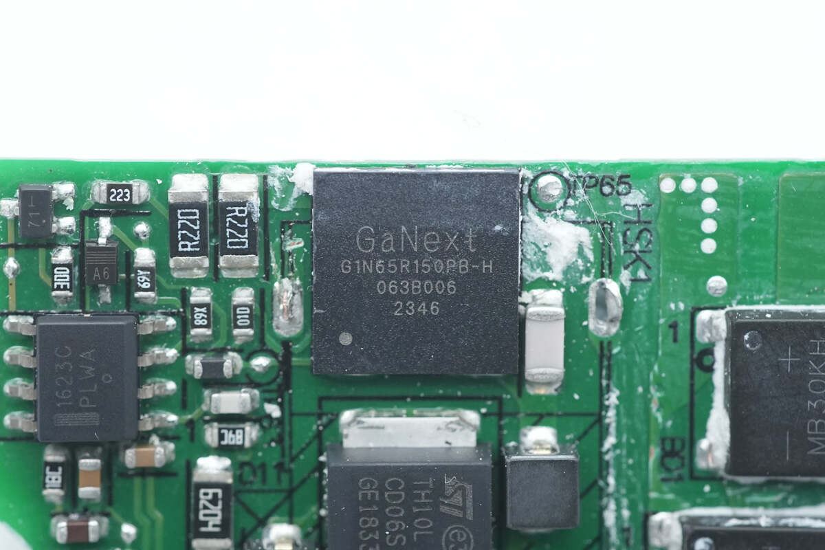 联想原装100W氮化镓电源适配器拆解_氮化镓电源适配器内部方案和用料_联想电脑电源线通用吗