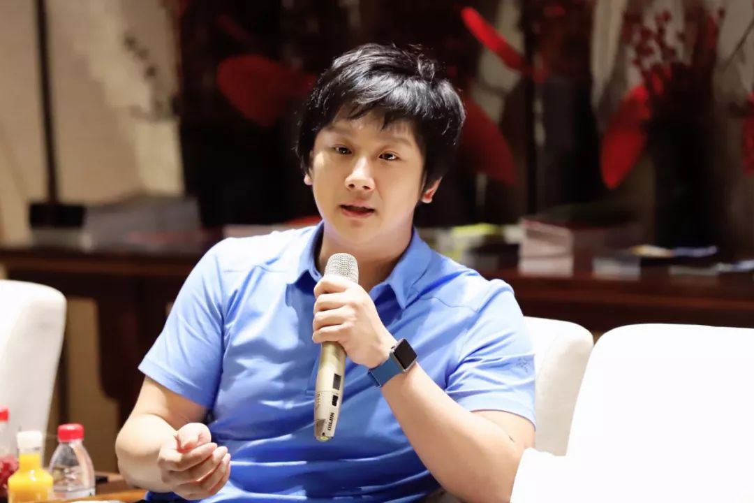 剑三工作室刷什么赚钱_剑网3 制作人 郭炜炜 西山居 游戏开发 历史