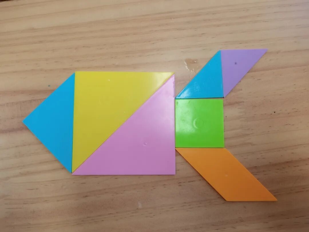 智力拼图游戏_七巧板幼儿园活动_七巧板拼图游戏