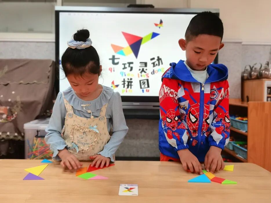 七巧板拼图游戏_智力拼图游戏_七巧板幼儿园活动