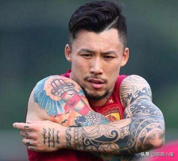 朱婷脚跟纹身讨论_纹身图案大全图片_中国女排纹身争议