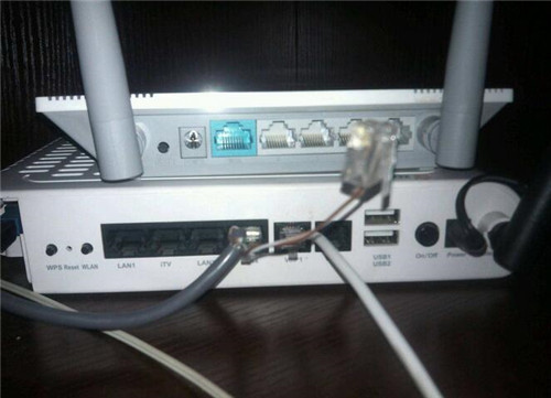 路由器怎么和光猫连接_电话线猫可以连接路由器吗_光猫路由器连接方法