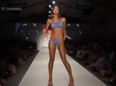 国外劲爆走秀，看完满满的幸福感