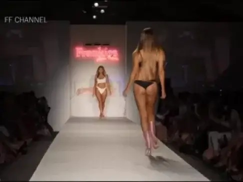 外国美女身材真的好，国内美女真不能相比