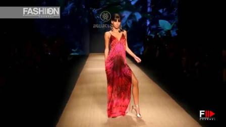 欧美模特火辣走秀，途中还不忘迈开双腿，我不淡定了！