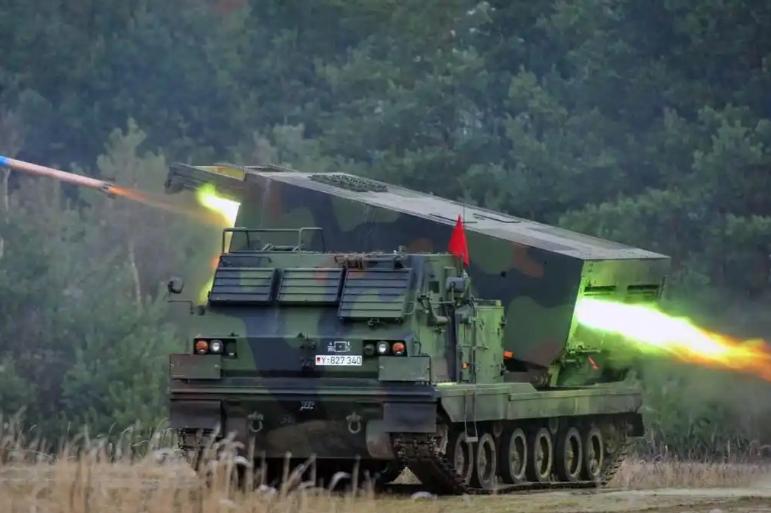 基辅寒夜生存困境_基辅撤离潮_www.xw188.com