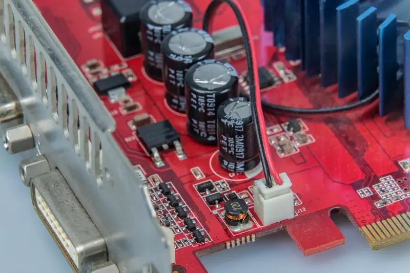 电脑插独立显卡没信号_电脑没声音解决方法_声卡驱动问题排查