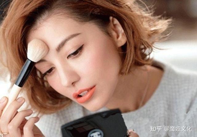 新手化妆教程_化妆师职业_化妆步骤顺序