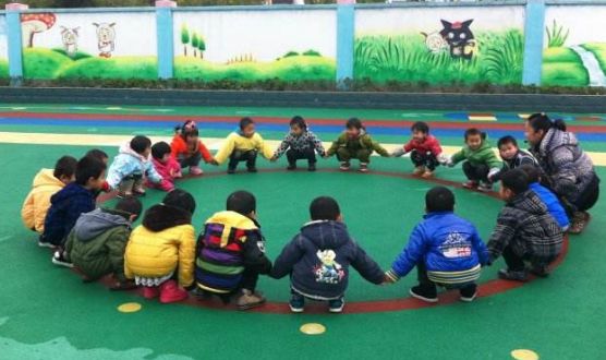 幼儿园器械类游戏_幼儿园户外游戏安全_儿童游戏规则大全