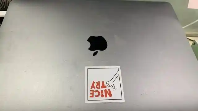 3M除胶马克笔使用方法_新电脑有必要贴纸吗_去除电脑贴纸残留胶印