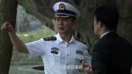 碰瓷党遇上女司机，别以为不敢撞你，男子当场被活活撞飞！